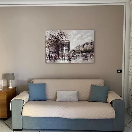 Fuori Porta Nuova アパート *