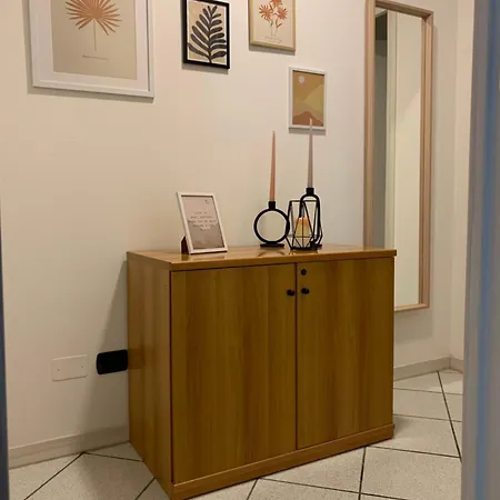 アパート Fuori Porta Nuova サルツァーナ