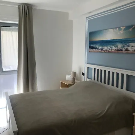 Fuori Porta Nuova Apartment *
